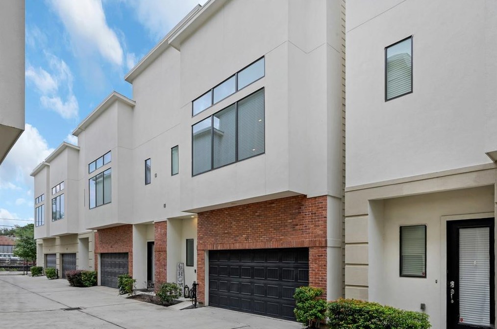 66 N Hutcheson St, Houston, TX 77003