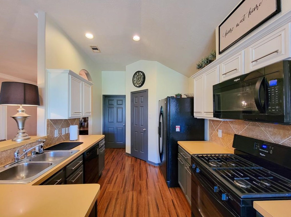 13226 Southpoint Ln, Houston TX  77034-2167 exterior