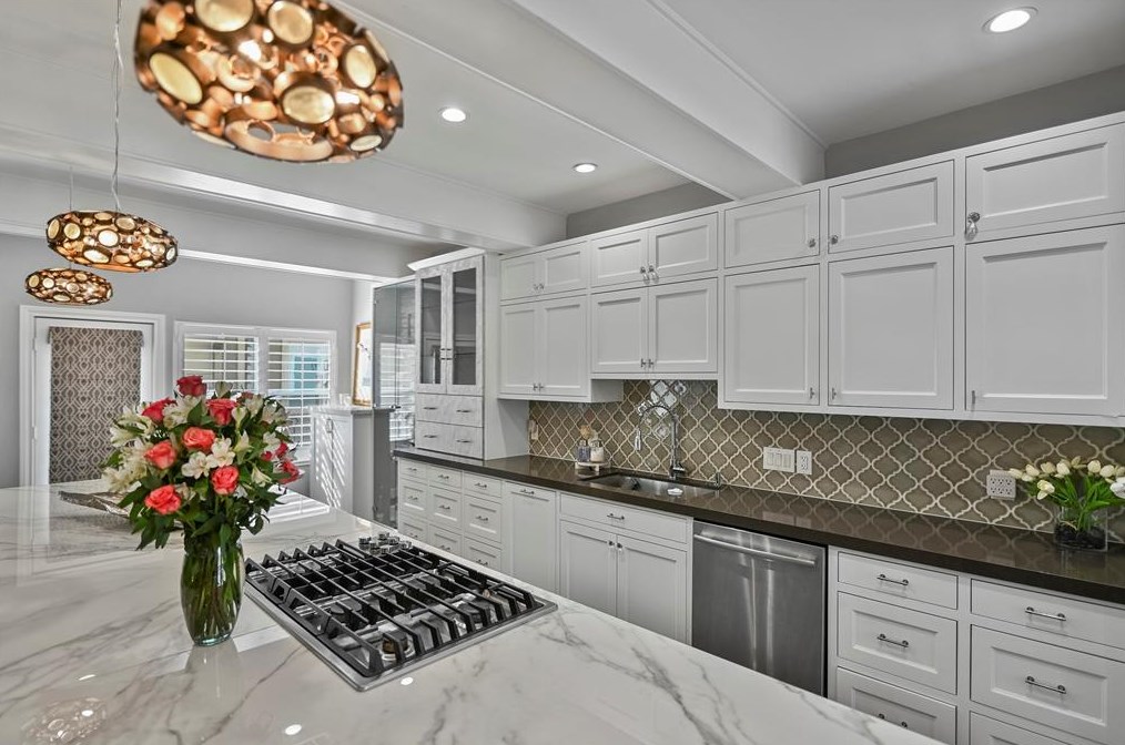 417 Sandman St, Houston, TX 77007