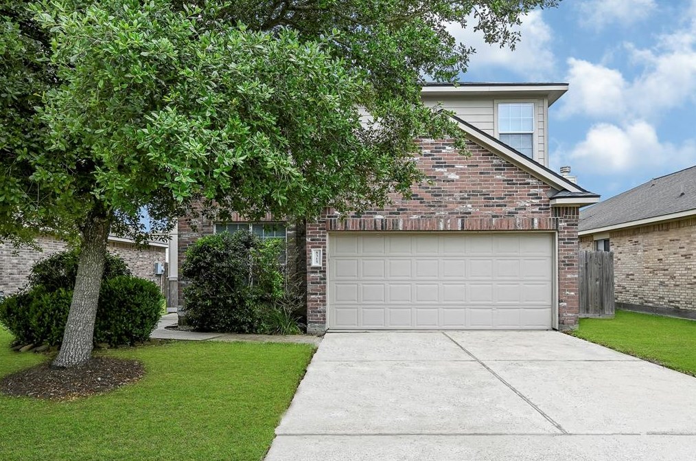8315 Littlehip Hawthorn Dr, Baytown, TX 77523-2386