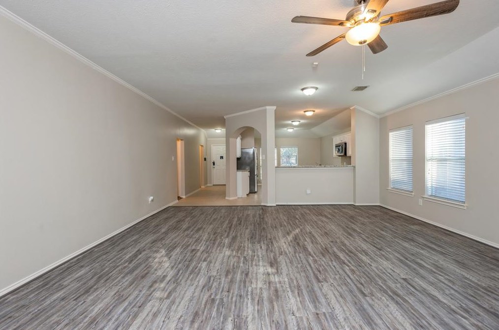 26849 Kings Crescent Dr, Humble, TX 77339