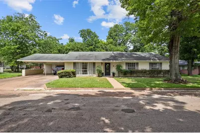 111 Ann Street, Crockett, TX 75835 - Photo 1