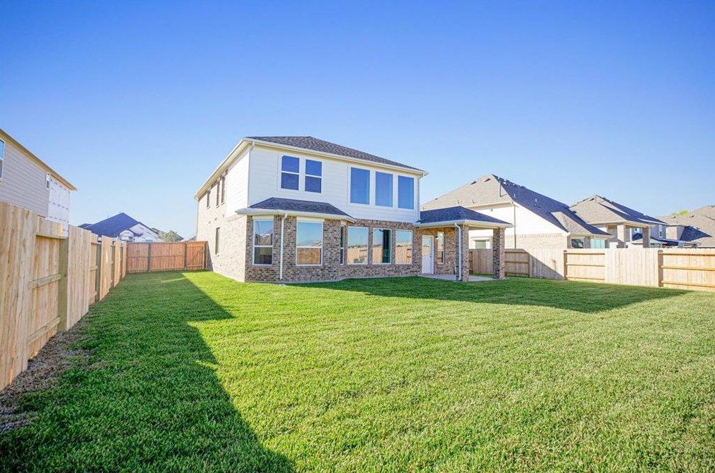 11 Carmel Dr, Manvel TX 77578-3388 exterior