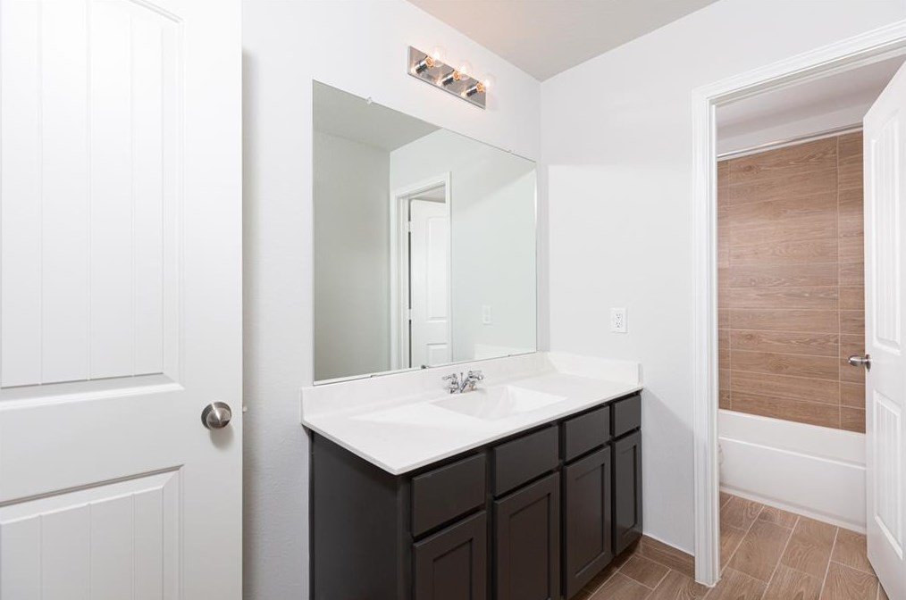 11 Carmel Dr, Manvel TX 77578-3388 exterior