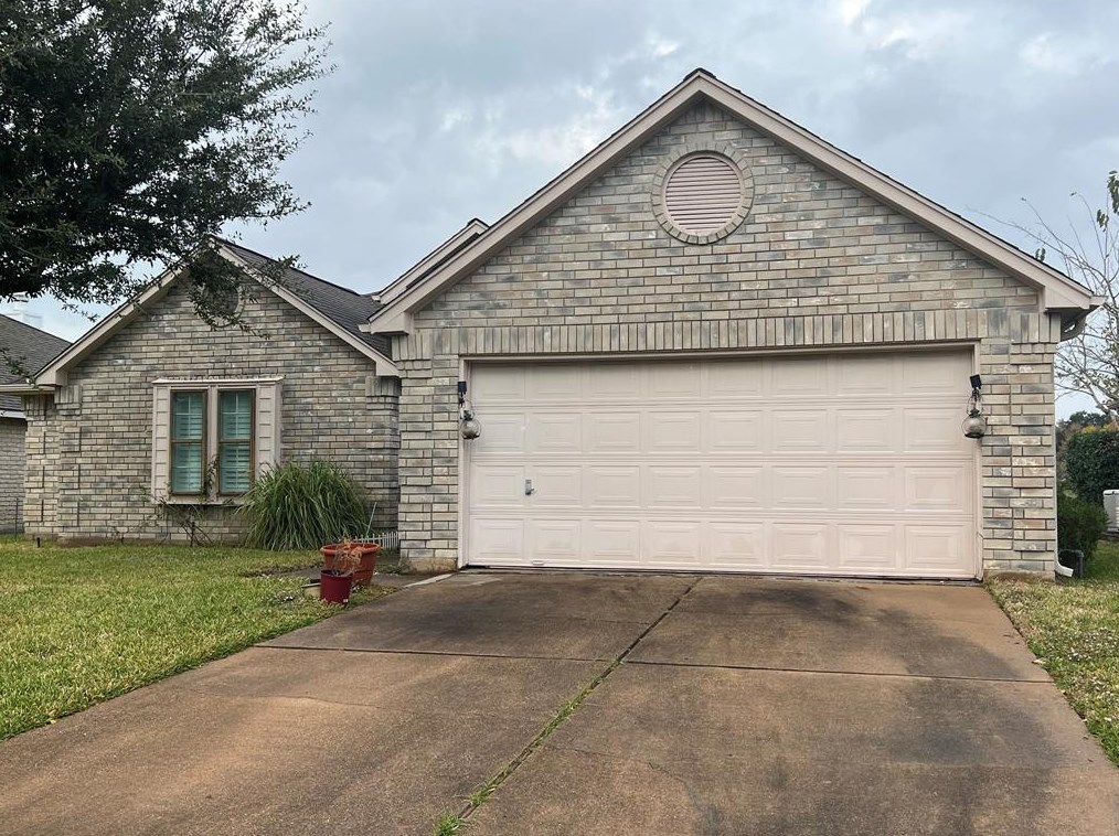 2827 S Peach Hollow Cir, Pearland, TX 77584