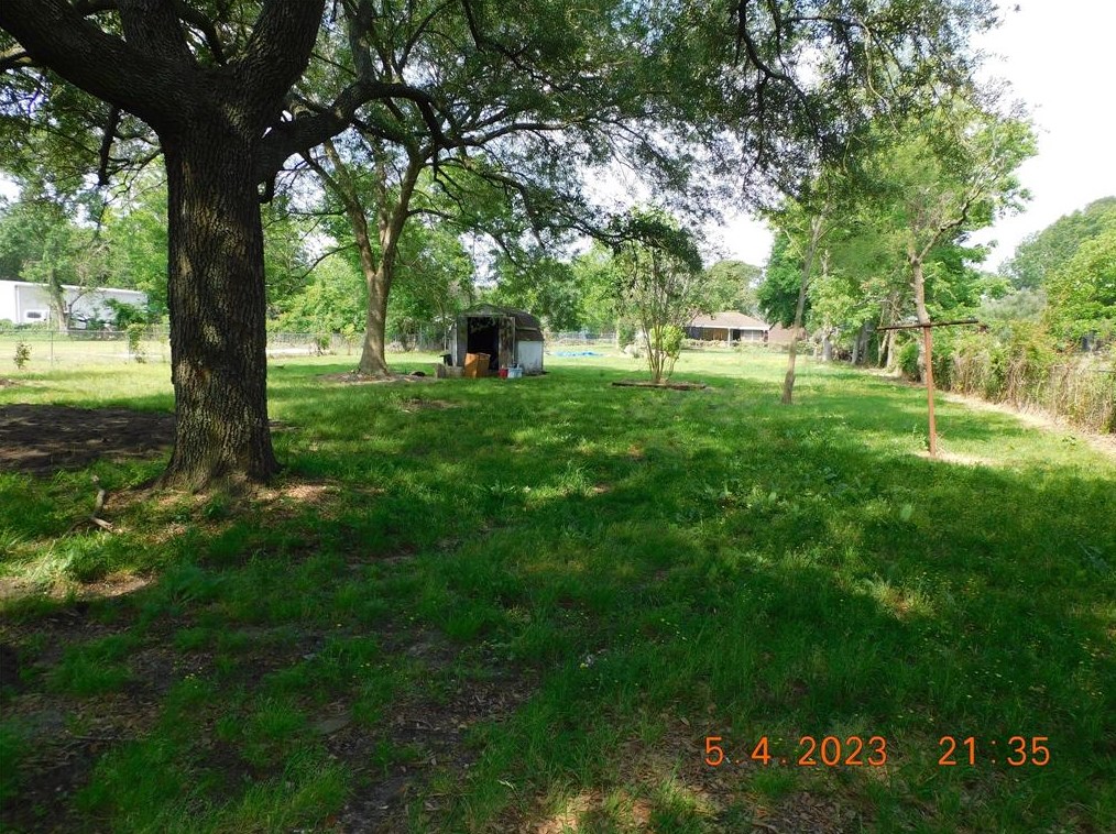 2614 Sinclair St, Pasadena TX  77503-4142 exterior