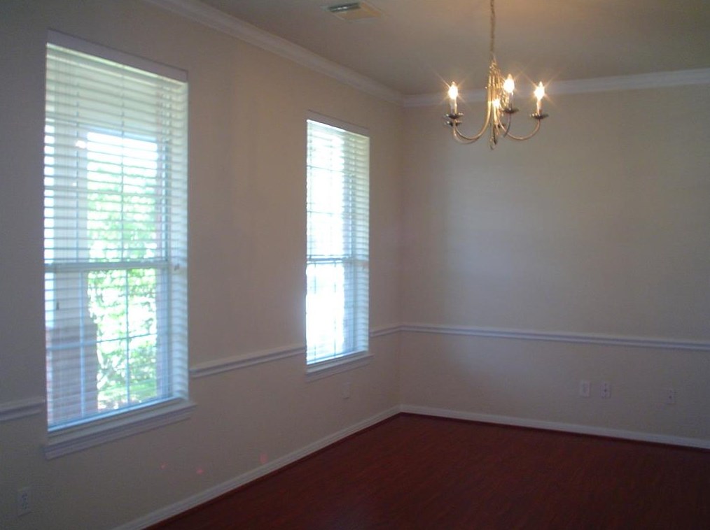 2005 Creek Run Dr, Pearland, TX 77584