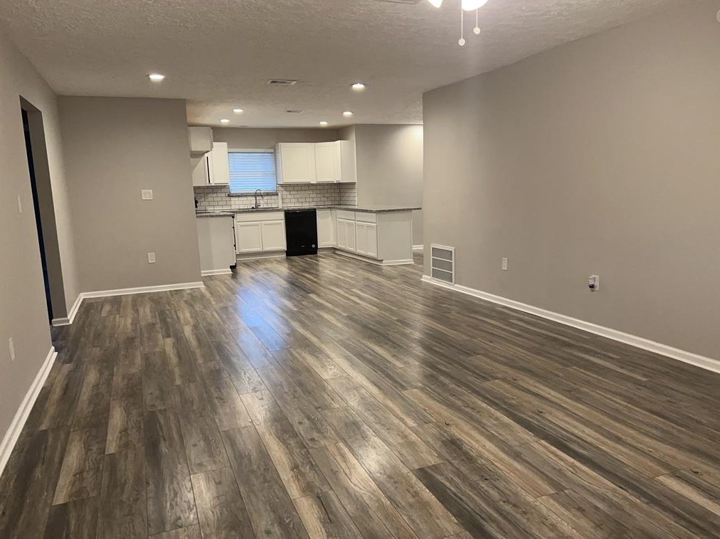 2001 Shasta St, Kemah, TX 77565