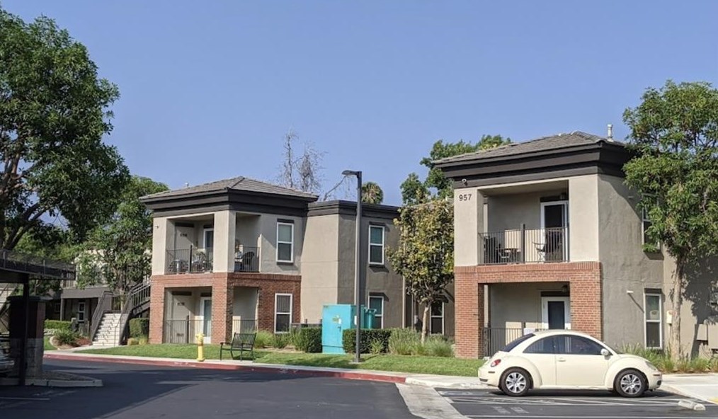 955 N Palmetto Ave, Ontario, CA 91762