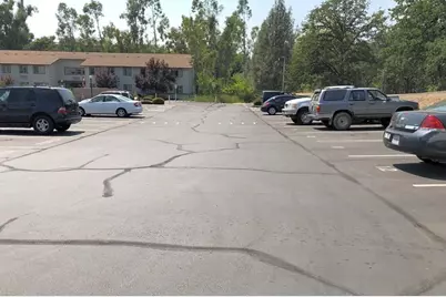 910 Canby Rd, Redding, CA 96003 - Photo 6