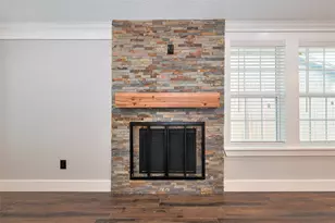 12103 W Marsham Cir, Houston, TX 77066 - Photo 16