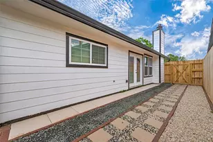 12103 W Marsham Cir, Houston, TX 77066 - Photo 42