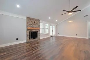 12103 W Marsham Cir, Houston, TX 77066 - Photo 14