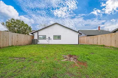 12103 W Marsham Circle, Houston, TX 77066 - Photo 44