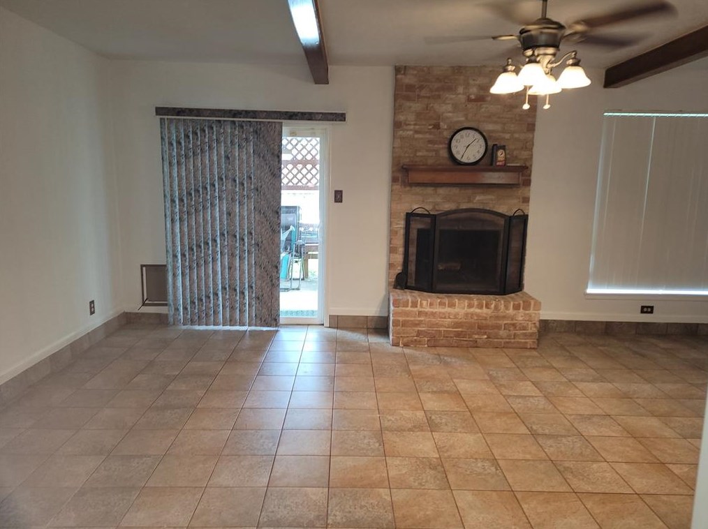 8230 Amurwood Dr, Tomball, TX 77375-2806