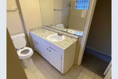 10818 Carlton Drive, Houston, TX 77047 - Photo 8