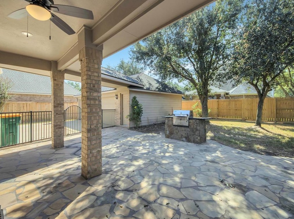 15827 Cadenhorn Ln, Houston TX  77084-7541 exterior