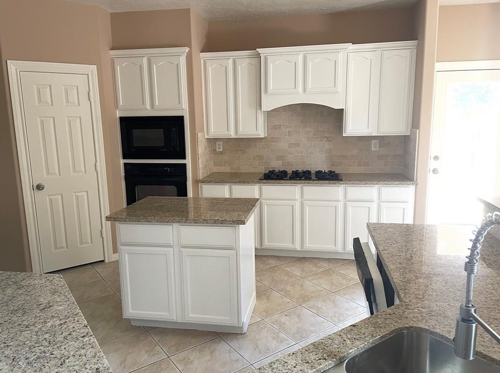 15827 Cadenhorn Ln, Houston TX  77084-7541 exterior