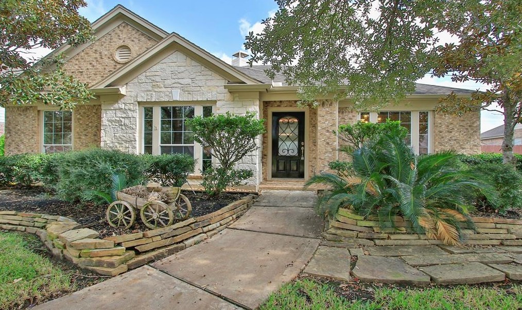 11014 Jadestone Creek Ln, Cypress TX  77433-5102 exterior