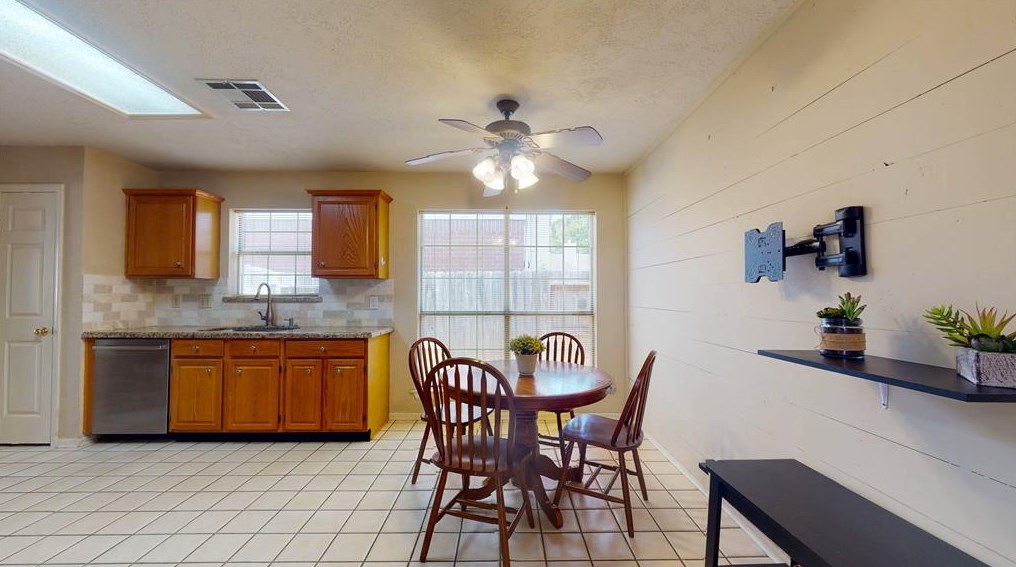 17115 Hamilwood Dr, Houston TX  77095-1116 exterior