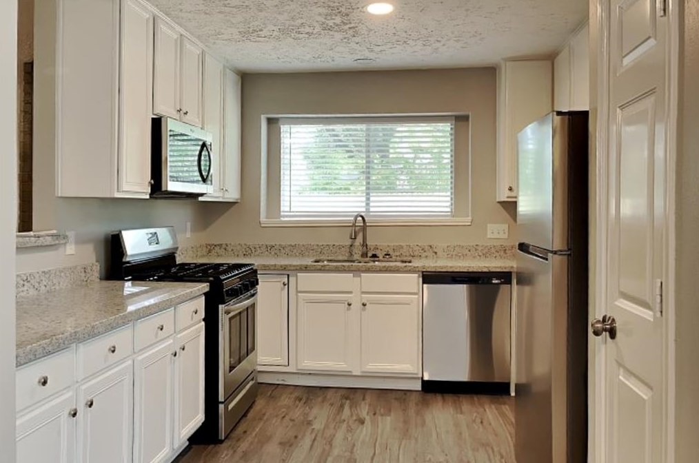 14118 Susan Ct, Sugar Land TX  77498-2303 exterior