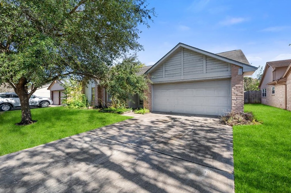 3431 Boxelder Dr, Houston, TX 77082-1415