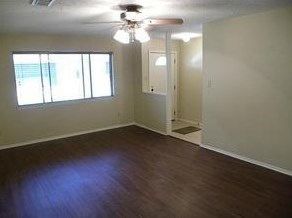 1511 Silverpines Rd, Houston, TX 77062