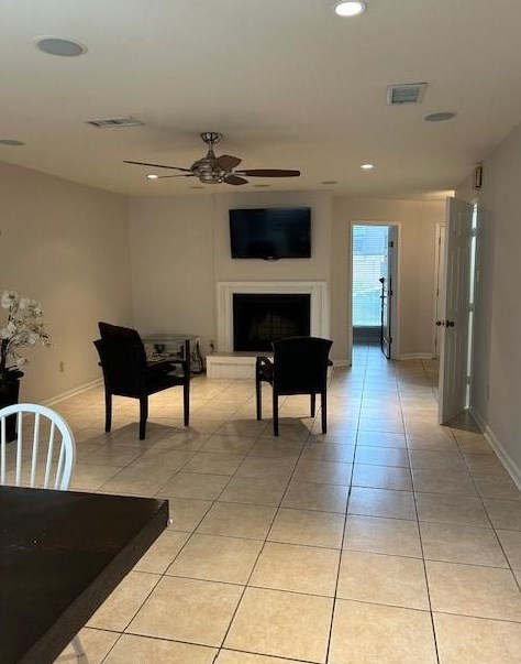 17163 Beaver Springs Dr, Houston, TX 77090-2345