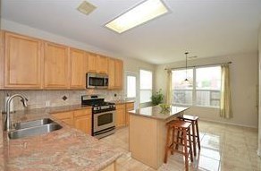 2404 Sunburst Ln, Pearland, TX 77584