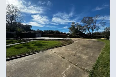 4 Shadow Lane, Bay City, TX 77414 - Photo 2