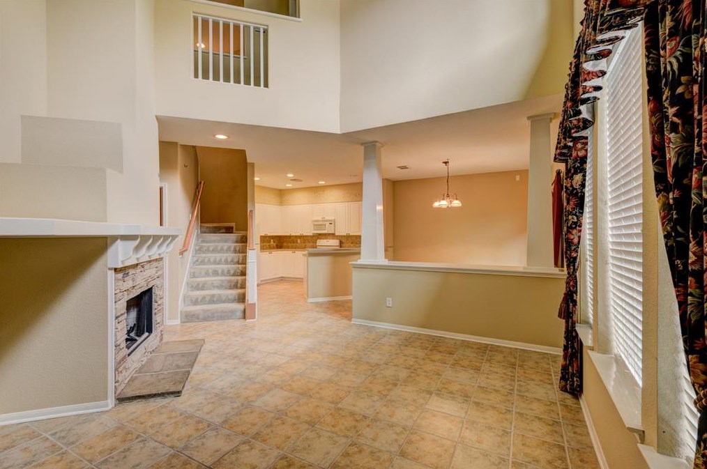 26 Stone Creek Pl, Spring TX  77382-1074 exterior