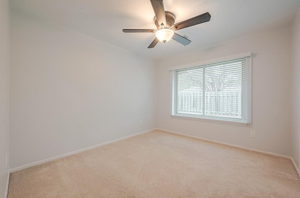 6114 Rollingbrook Dr, Houston TX  exterior