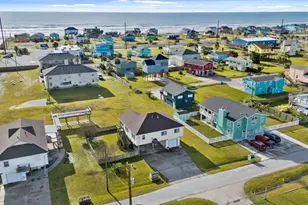 16507 Captain Kidd Rd, Jamaica Beach, TX 77554 - Photo 32