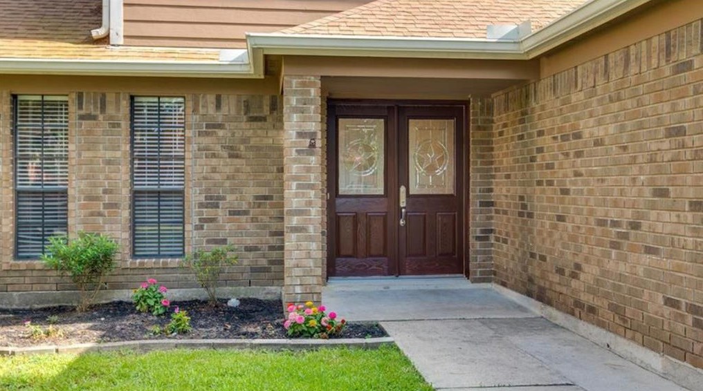 27 Berryfrost Ln, Spring, TX 77380