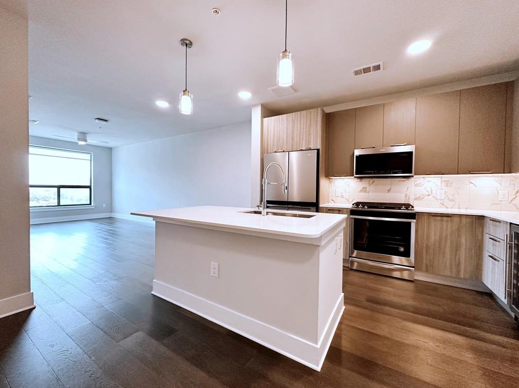 510 W 20th St #520, Houston, TX 77008