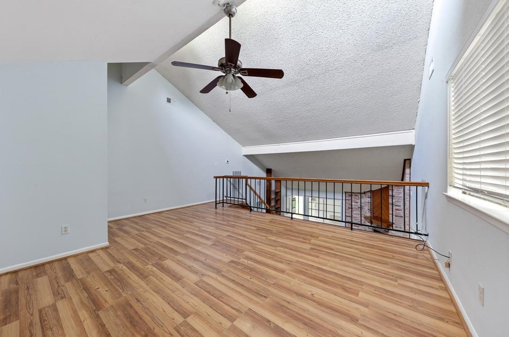 2430 Long Reach Dr, Sugar Land TX  77478-4128 exterior