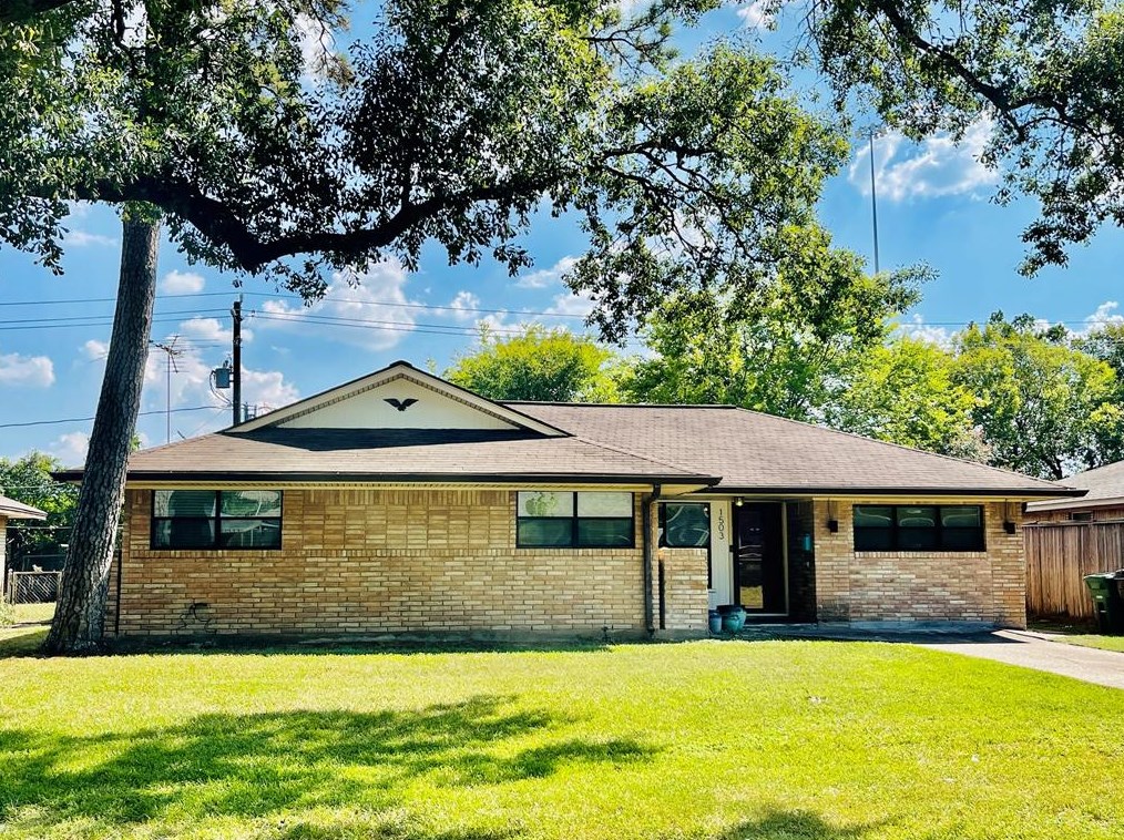 1503 Ansbury Dr, Houston, TX 77018