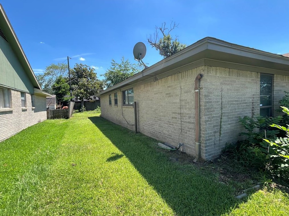 14026 Wadebridge Way, Houston, TX 77015-2458