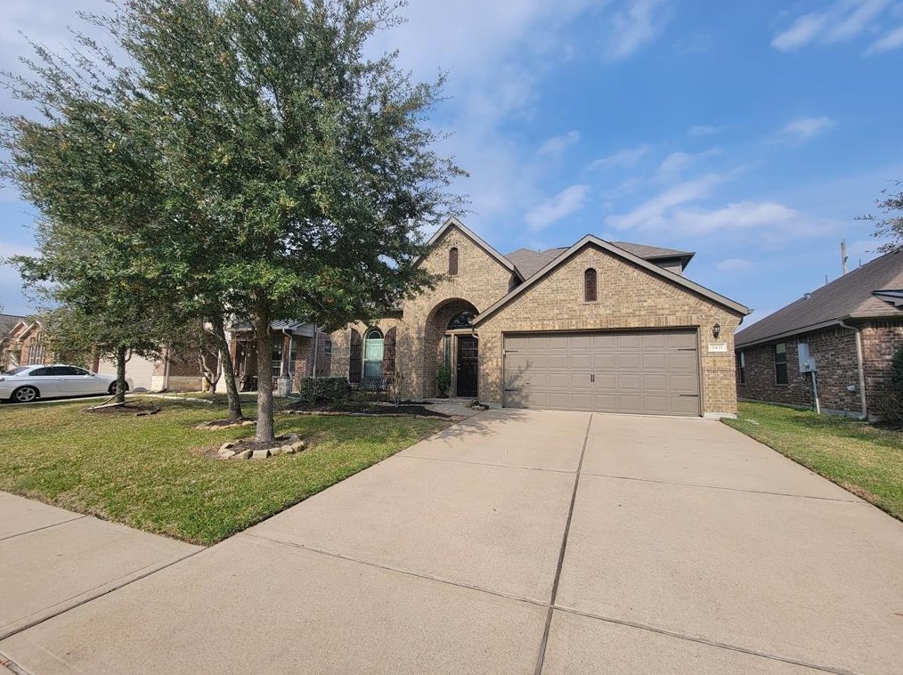 2431 Horned Owl Dr, Katy TX  77494-1929 exterior