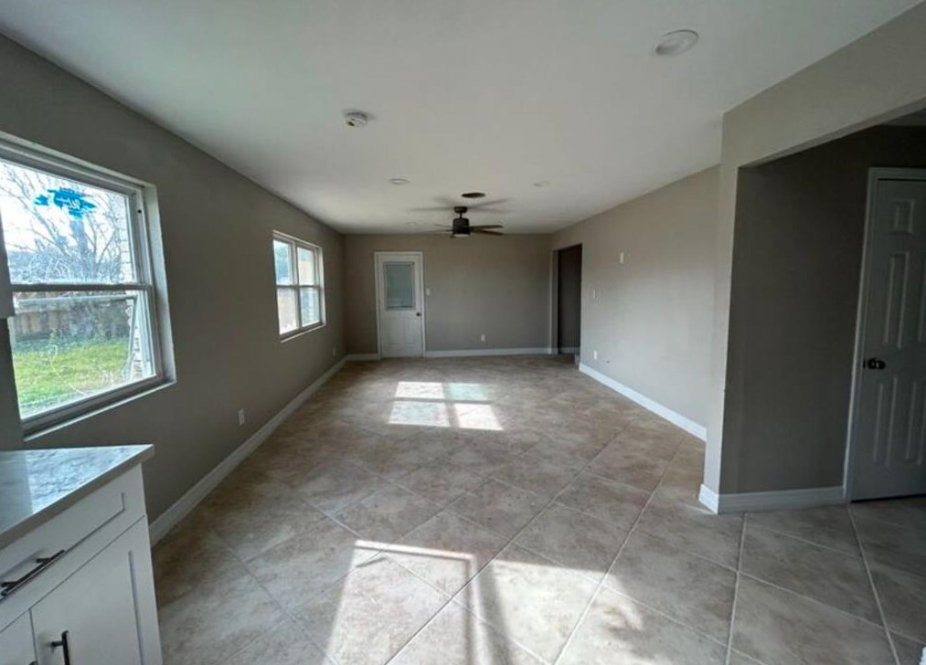 2901 18th Ave N, Texas City, TX 77590