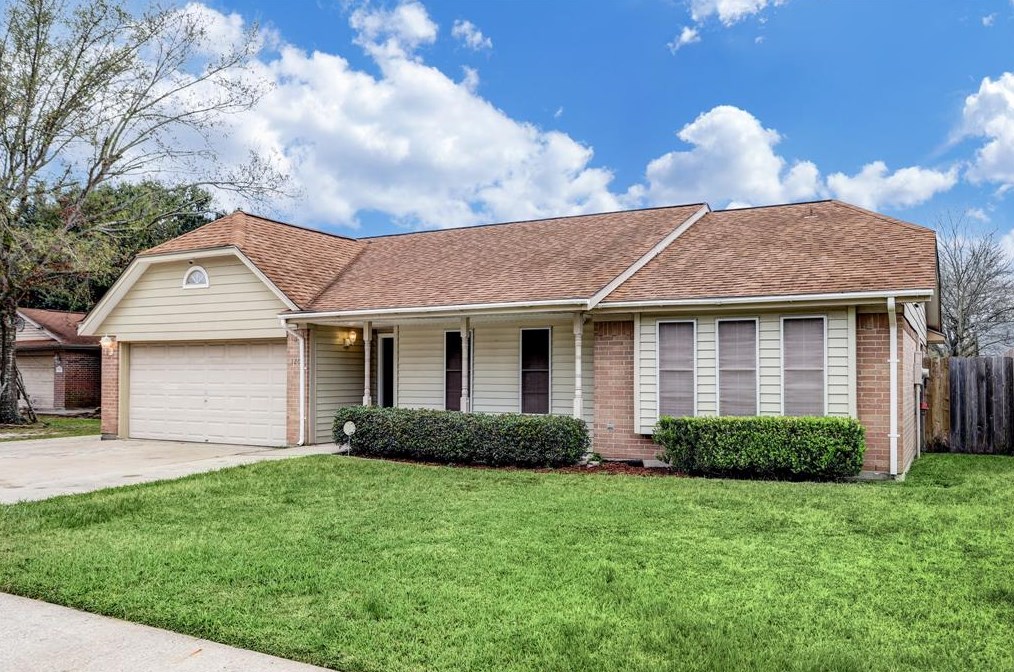 1204 Jeanie Ln, Baytown, TX 77521-3450