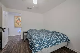 523 Co Rd 2073, Hull, TX 77564 - Photo 8