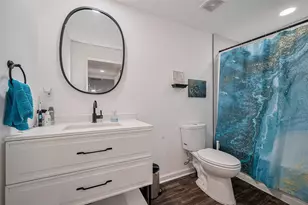 523 Co Rd 2073, Hull, TX 77564 - Photo 10