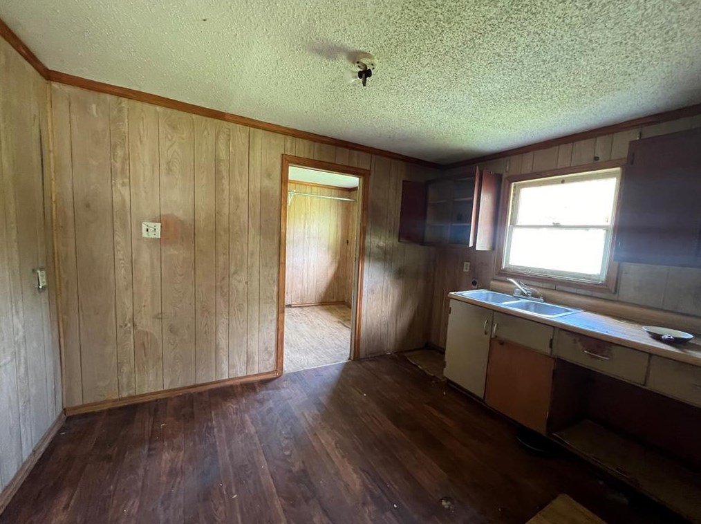 1219 Walnut Ave, Richmond TX  77471-2302 exterior