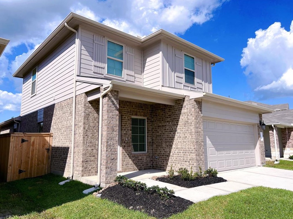14840 Cypress Holw Dr, Roman Forest, TX 77357