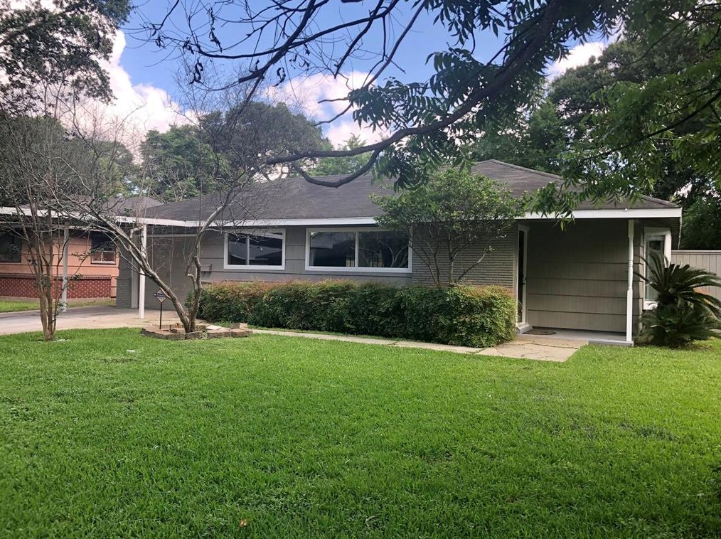 9614 Larston St, Houston, TX 77055