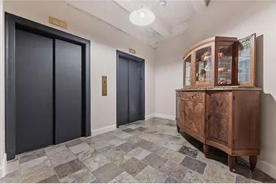 1120 Texas Street #9B, Houston, TX 77002 - Photo 4