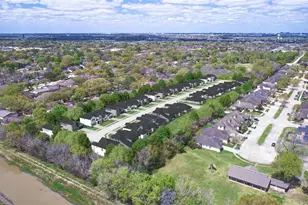 2526 Beverlywood Dr, Missouri City, TX 77489 - Photo 4
