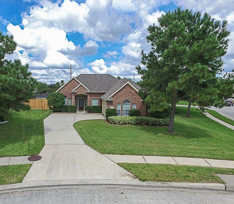 12202 Camden Meadow Dr, Tomball, TX 77375