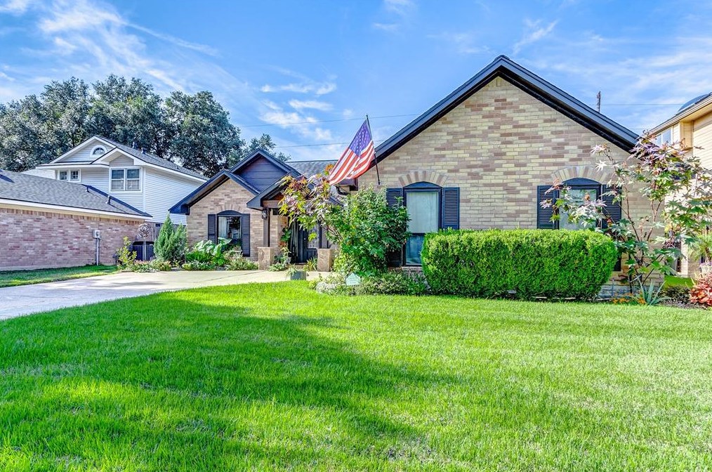 22947 Indian Ridge Dr, Katy, TX 77450